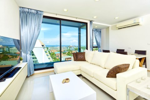 Condo on Jomtien Beach, Pattaya, Thailand, 2 bedrooms  № 45414 - photo 2