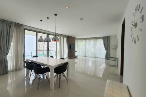 Condo in Pattaya, Thailand, 3 bedrooms  № 45273 - photo 4