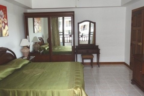 Condo on Jomtien Beach, Pattaya, Thailand, 2 bedrooms  № 45153 - photo 22