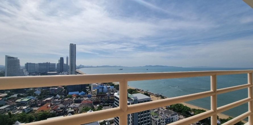 Studio in the Condo in Pattaya, Thailand in View Talay 8  № 45885