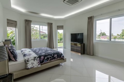 House in Pattaya, Thailand 4 bedrooms № 45527 - photo 22