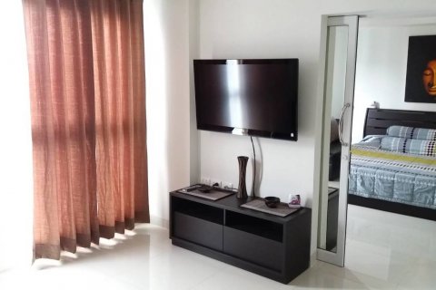 Condo in Pattaya, Thailand, 1 bedroom  № 45356 - photo 19