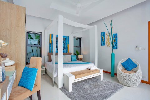 Villa on Nai Harn Beach, Thailand 3 bedrooms № 44817 - photo 22