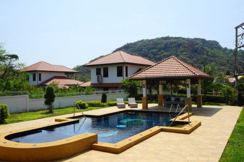 Villa in Hua Hin, Thailand 3 bedrooms № 46224 - photo 11