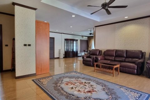 House in Sattahip, Thailand 3 bedrooms № 46203 - photo 5