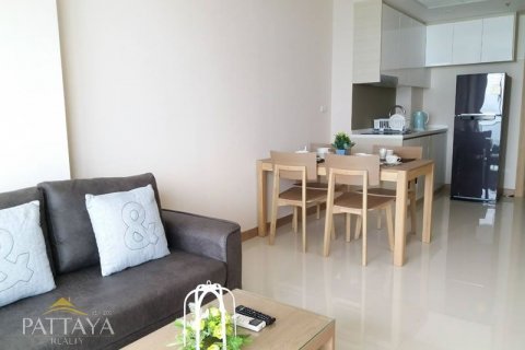 Condo in Pattaya, Thailand, 1 bedroom  № 45079 - photo 1