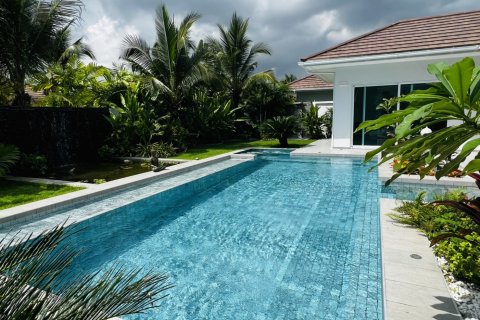 Villa in Hua Hin, Thailand 3 bedrooms № 46994 - photo 7