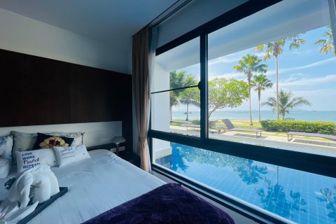 Condo in Si Racha, Thailand, 1 bedroom  № 47159 - photo 13