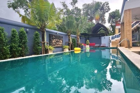 Villa in Sattahip, Thailand 4 bedrooms № 46993 - photo 17