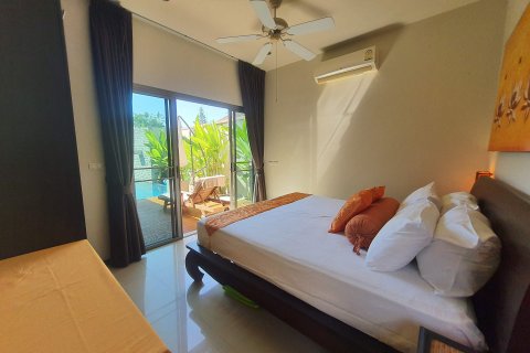 Villa on Nai Harn Beach, Thailand 4 bedrooms № 46919 - photo 13