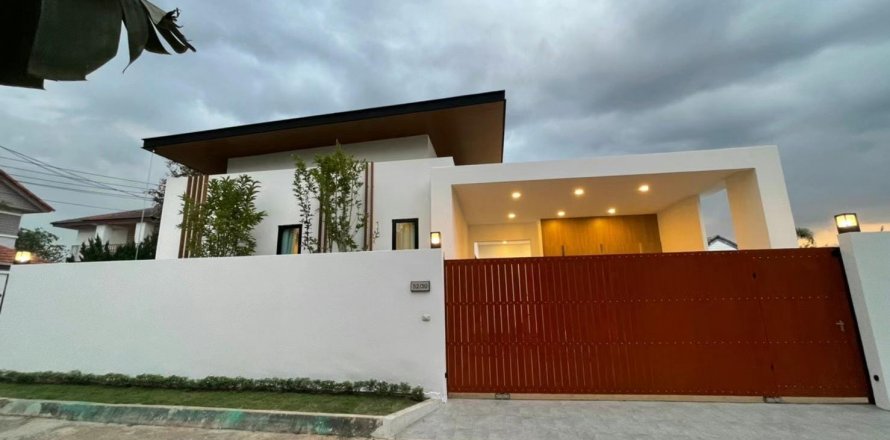 Villa in Pattaya, Thailand 3 bedrooms № 47149