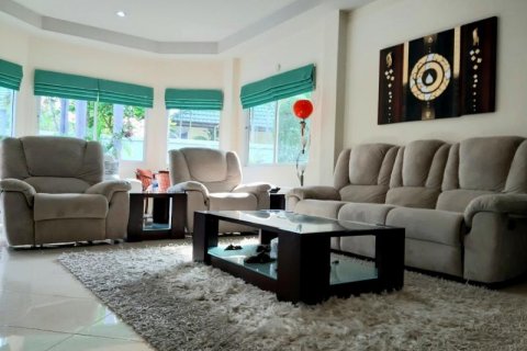 House in Pattaya, Thailand 3 bedrooms № 46589 - photo 7