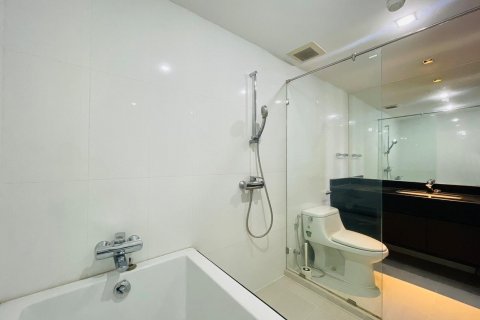 Condo in Si Racha, Thailand, 2 bedrooms  № 47157 - photo 13