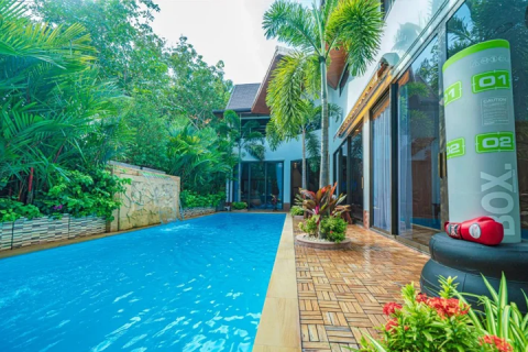 Villa on Nai Harn Beach, Thailand 4 bedrooms № 46516 - photo 2