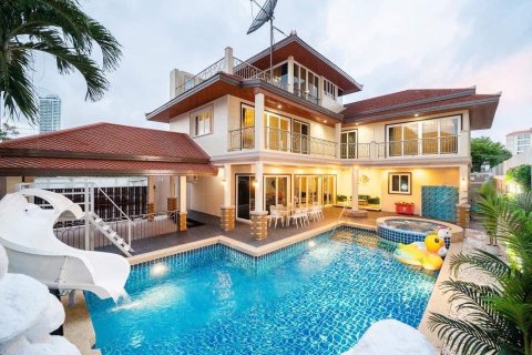 Villa on Jomtien Beach, Pattaya, Thailand 5 bedrooms № 47013 - photo 6