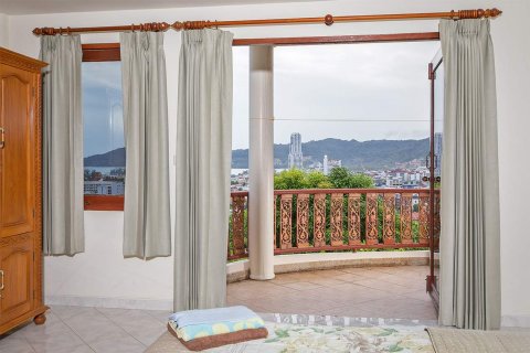 Townhouse in Patong, Thailand 3 bedrooms № 46494 - photo 20