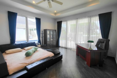 Villa in Hua Hin, Thailand 3 bedrooms № 46911 - photo 4