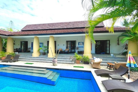Villa in Hua Hin, Thailand 5 bedrooms № 46912 - photo 4