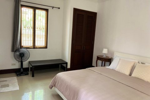 Villa in Hua Hin, Thailand 5 bedrooms № 46989 - photo 12