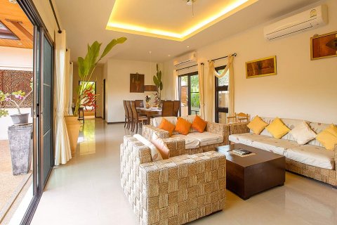Villa on Nai Harn Beach, Thailand 4 bedrooms № 46495 - photo 8