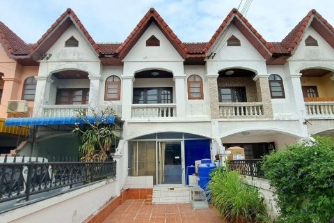 House in Bang Lamung, Thailand 2 bedrooms № 46947 - photo 1