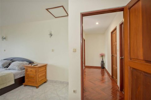 Townhouse in Patong, Thailand 3 bedrooms № 46494 - photo 15