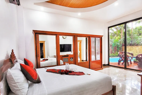 Villa on Nai Harn Beach, Thailand 5 bedrooms № 46515 - photo 12