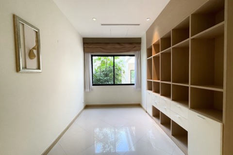 Townhouse in Bang Tao, Thailand 4 bedrooms № 46644 - photo 13