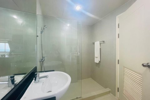 Condo in Si Racha, Thailand, 2 bedrooms  № 47155 - photo 19