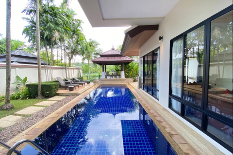 Townhouse in Bang Tao, Thailand 4 bedrooms № 46644 - photo 2