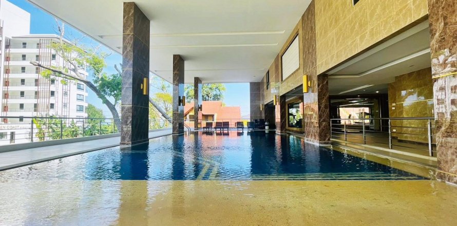 Condo in Si Racha, Thailand, 1 bedroom  № 47158