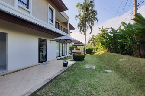Townhouse in Bang Tao, Thailand 4 bedrooms № 46643 - photo 5